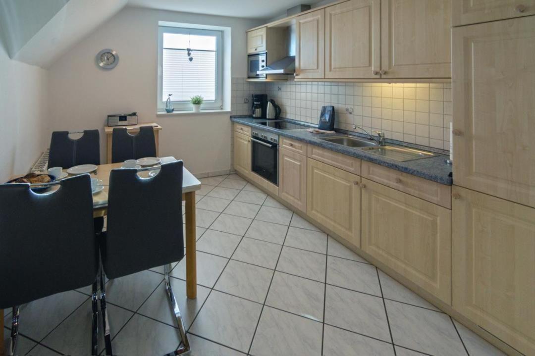 Ferienwohnung-Noerddiek-Strandnaehe-Meerblick Норддайх Экстерьер фото
